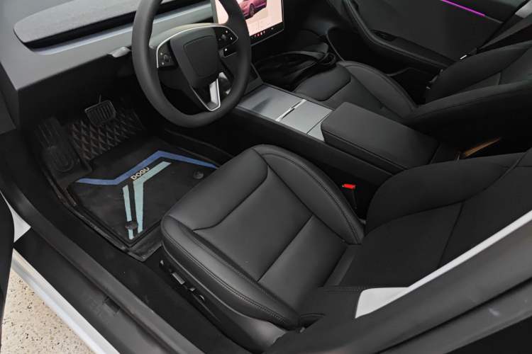 Used Tesla Model 3 2025 Rear-Wheel-Drive Version