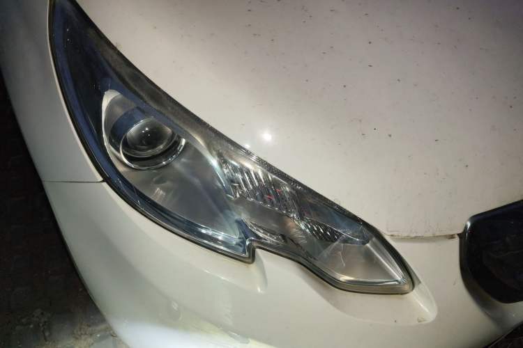 Used Peugeot 2008 2014 1.6L Manual Trend Edition
