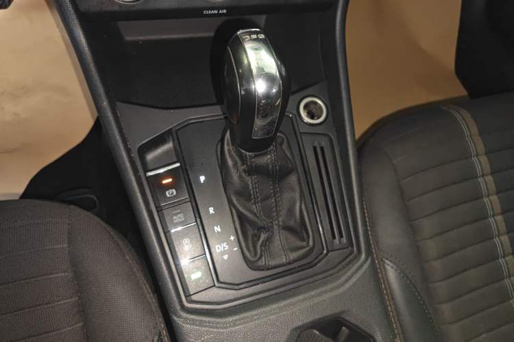 Used Volkswagen Lavida 2019 280TSI DSG Comfort Edition China VI standard
