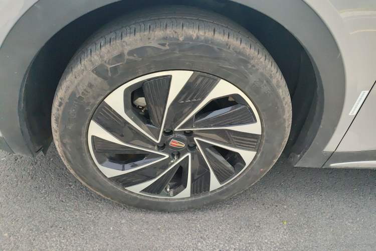 Used Hongqi HS7 PHEV 2024 2.0T PHEV Four-Wheel Drive Flagship Edition 6 Seats
