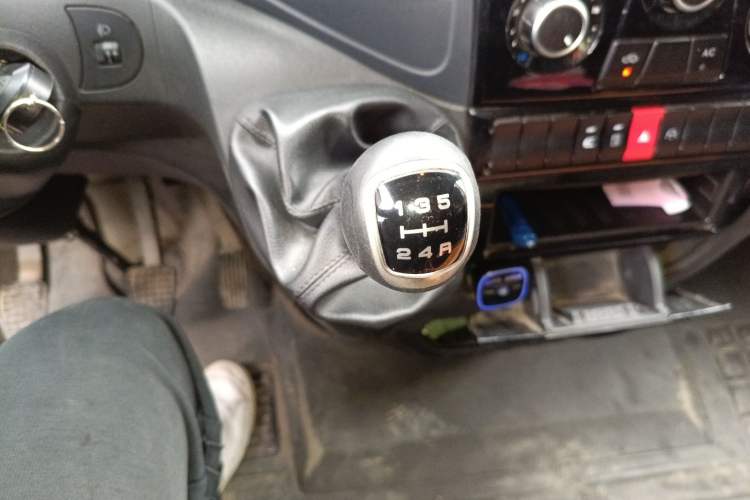 Used Iveco Eurocargo 2021 2.0T Manual Super Rui Long Wheelbase Short Overhang High Roof Side-Sliding Door F1A
