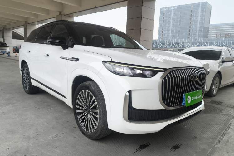 Used Chery Tiggo 9 2025 2.0T Automatic Two-Wheel Drive Luxury Edition 5 Seats Front Right 45 Deg