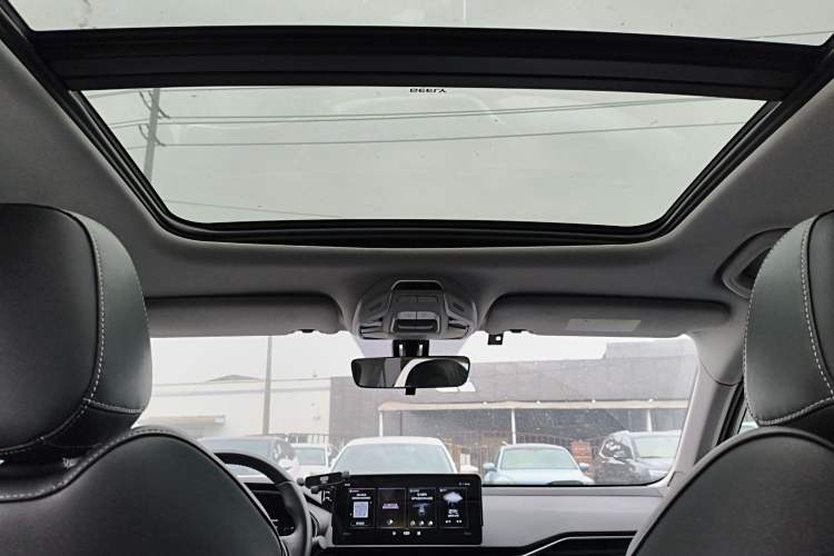 Used Geely Auto Preface 2021 2.0TD Luxury Version Headliner