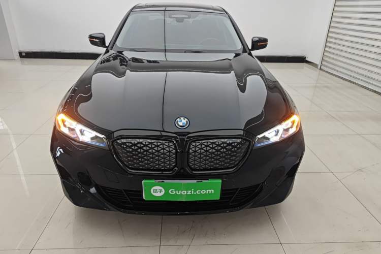 Used BMW i3 2025 eDrive 40 L Midnight Sports Package