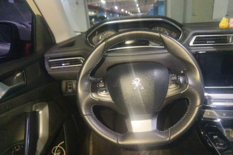 Used Peugeot 308 2016 1.6L Automatic Luxury Edition