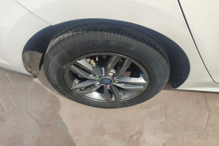 Used BYD Qin Pro 2019 Super Edition 1.5TI Automatic Smart Connect FENGSHANG Model China VI Standard