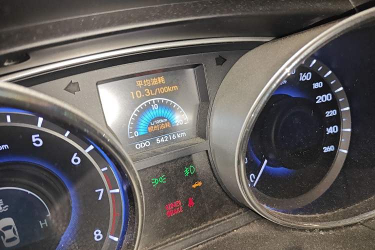 Used Hyundai Sonata 2011 2.0L Automatic Luxury Edition
