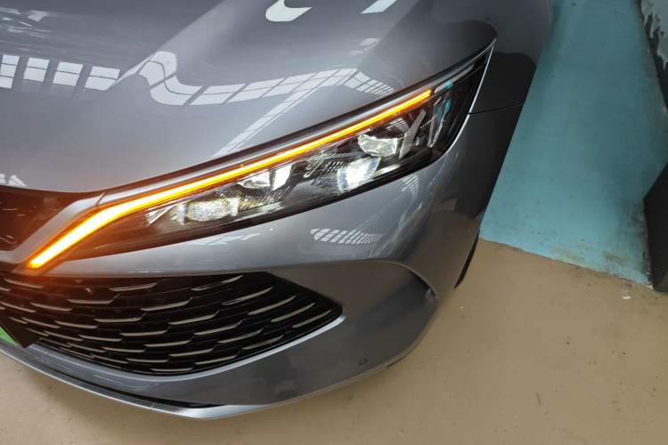 Used BYD Qin L 2024 DM-i 80KM Beyond Model