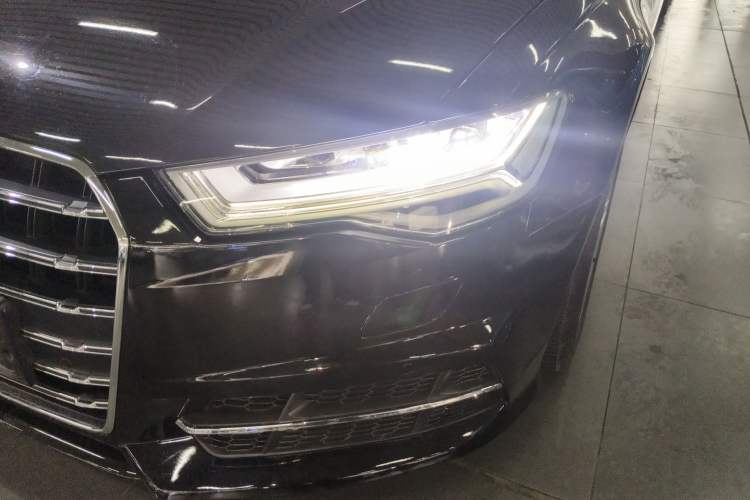 Used Audi A6L 2018 30th Anniversary Edition 30 FSI Style Model
