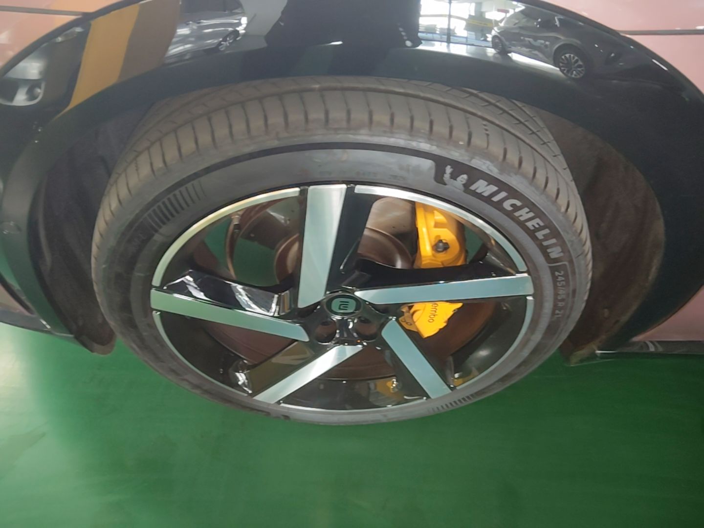 Xiaomi Auto YU7 2025 Ultra-Long Range High-Performance All-Wheel-Drive Max Edition — снимка 10
