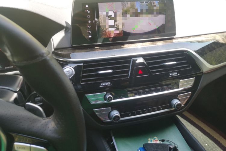 Used BMW 5 Series 2018 Restyled 530Li Leading Edition M Sport Package
