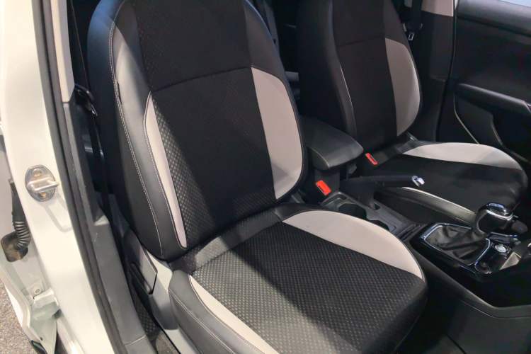 Used Volkswagen Tacqua 2021 200TSI DSG JoyConnect Edition
