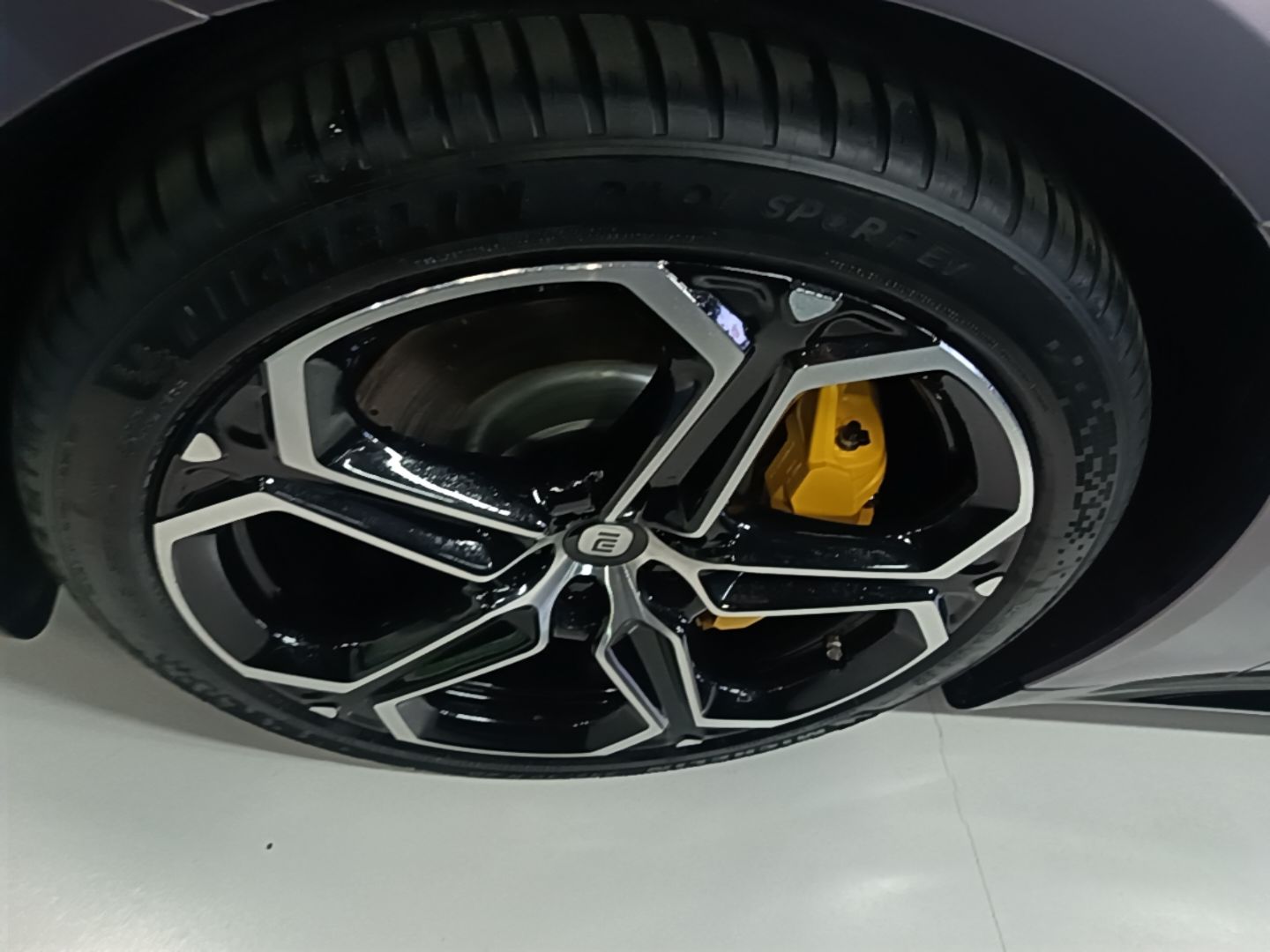 Xiaomi Auto SU7 2024 Four-Wheel Drive Ultra-Long Range Advanced Intelligent Driving Max Edition — снимка 10