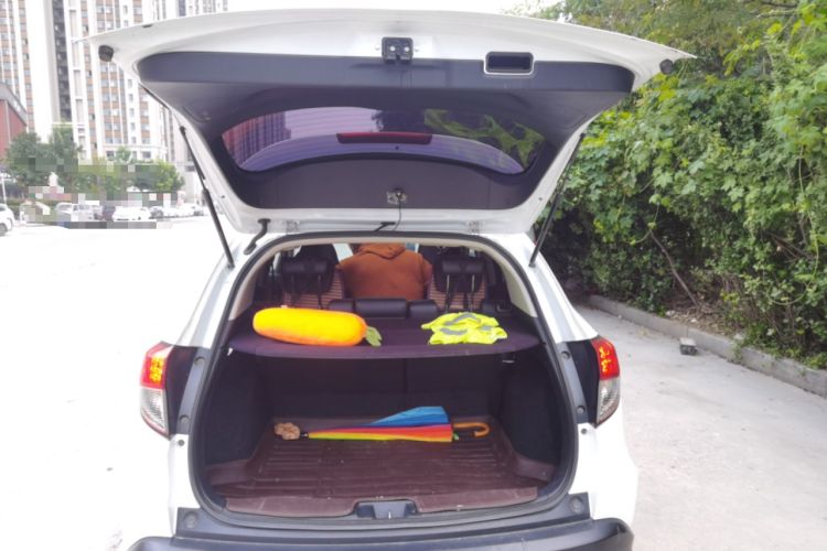 Used Honda Vezel 2019 1.5L CVT Pioneer Edition China VI