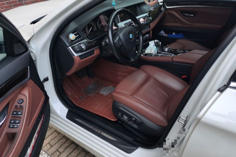 Used BMW 5 Series 2015 535Li Leading Model