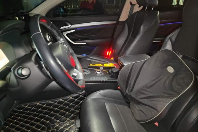 Used Wey VV7 2017 2.0T Flagship Model
