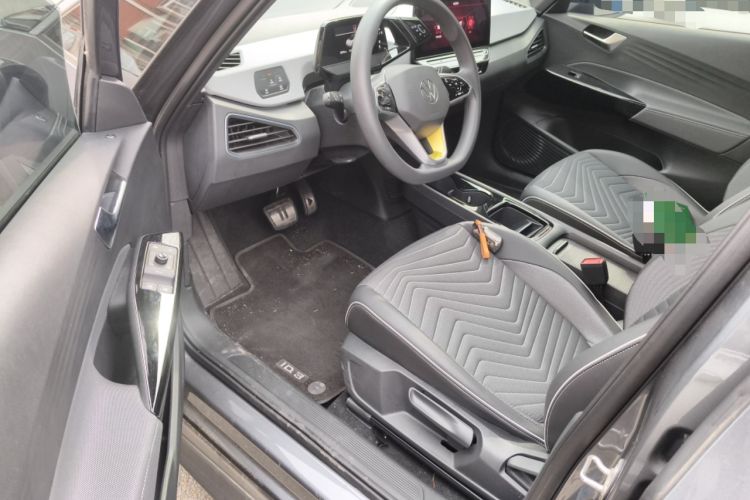 Used Volkswagen ID.3 2023 Pure Smart Edition
