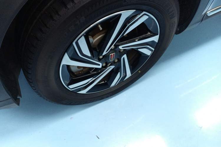 Used Hongqi HS5 2022 Revised Version 2.0T Smart Connect Flagship Edition