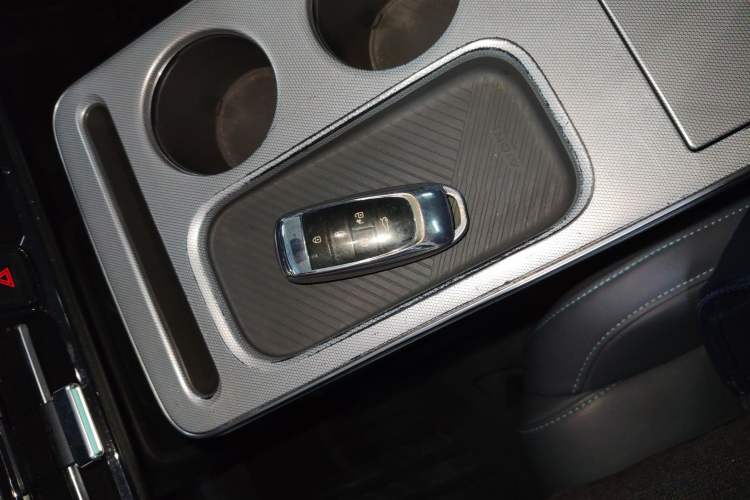 Used AION Y 2022 Plus 70 Tech Edition