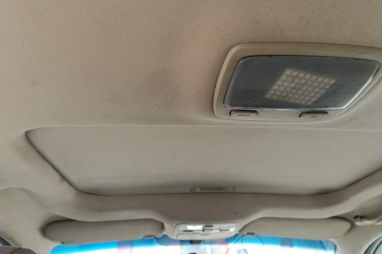 Used Hyundai Tucson 2009 2.0L Manual Two-Wheel Drive Fashion Edition