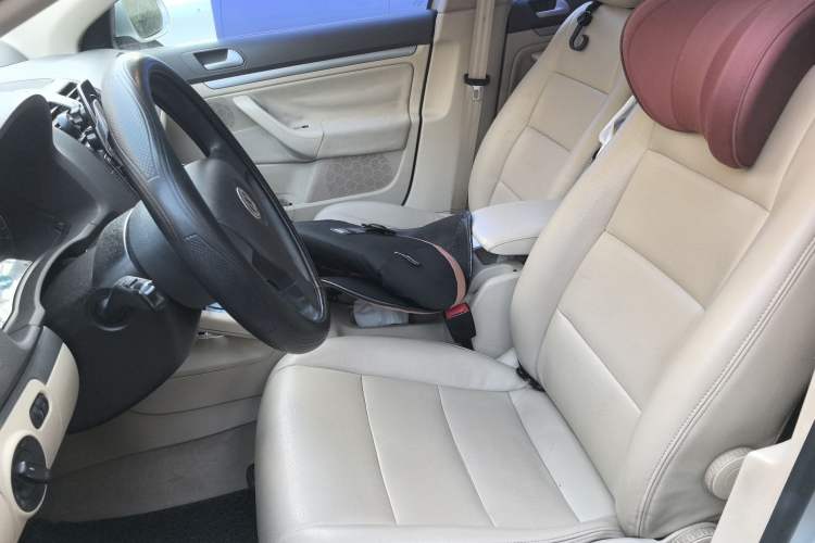 Used Volkswagen Sagitar 2010 1.4 TSI Automatic Tech Edition
