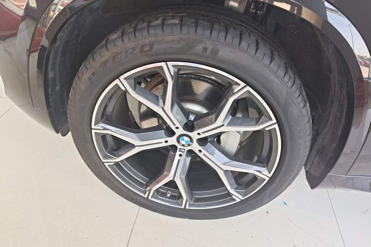 Used BMW X5 2023 xDrive 30Li Luxury M Sport Night Edition Package
