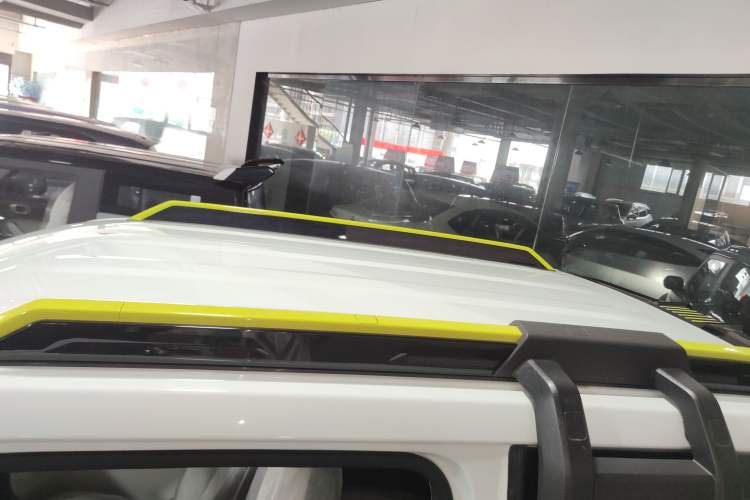 Used Geely Galaxy Panda 2025 210km Panda Rider Roof