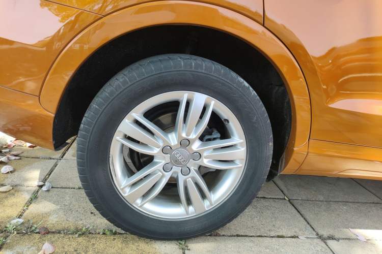 Used Audi Q3 2015 30 TFSI Comfort Model