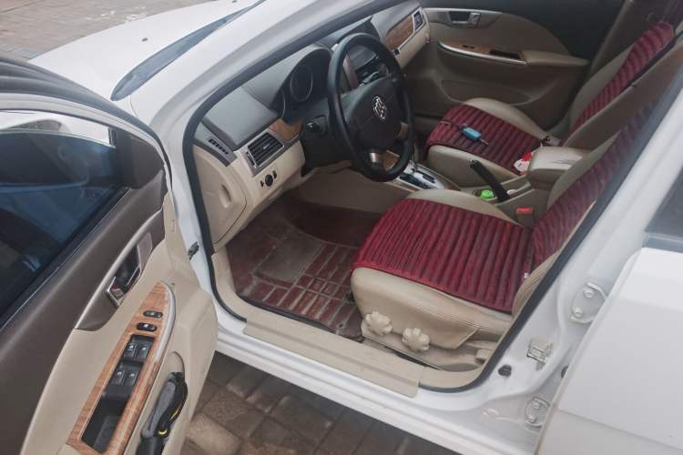 Used Buick Excelle 2015 1.5L Automatic Classic Model