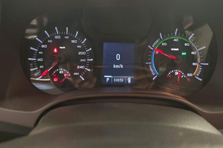 Used Roewe e950 2017 50T Hybrid Connected Executive Edition