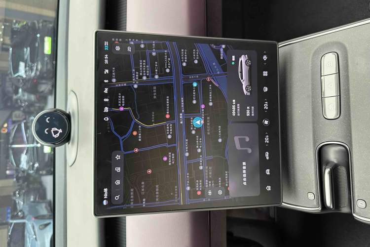 Used Nio ET5T 2023 75 kWh Touring Audio And AC Panel