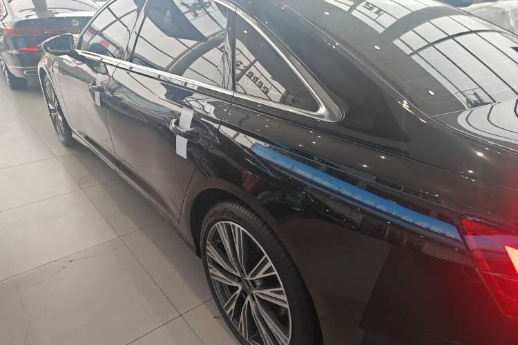 Used Audi A6L 2025 Revised 45 TFSI Prestige Dynamic Edition