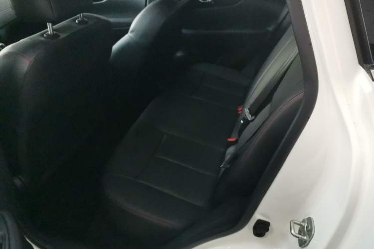 Used Nissan Qashqai 2023 Classic 2.0L CVT XV Comfort Edition
