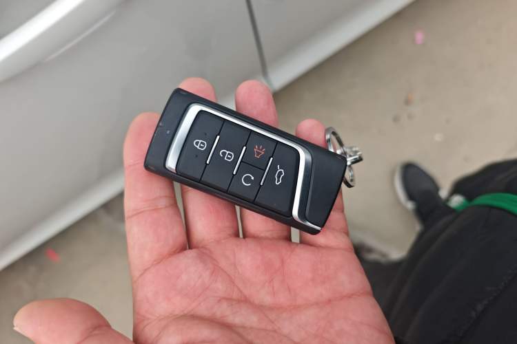 Used GAC Trumpchi M6 2023 PRO 270T DCT Luxury Edition
