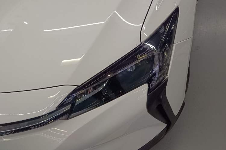 Used Buick Velite 6 2023 430km Range Commuter Version Left Front Headlight