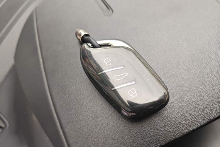 Used MG 5 2021 300TGI DCT Elegant Luxury Edition Vehicle Key