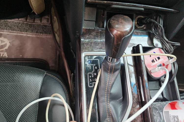 Used Toyota Camry 2016 2.0G 10th Anniversary Leading Edition