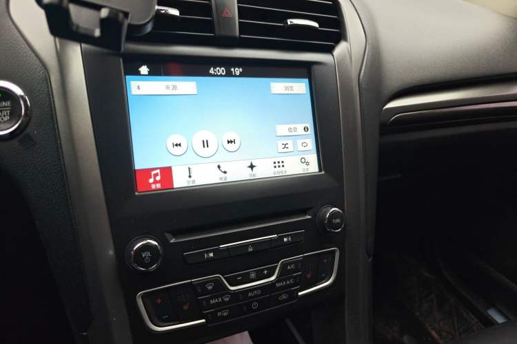 Used Ford Mondeo 2017 EcoBoost 200 Luxury Model
