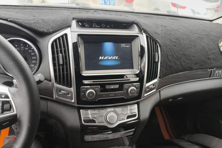 Used Haval H9 2016 2.0T Four-Wheel Drive Elite Version 7 Seats