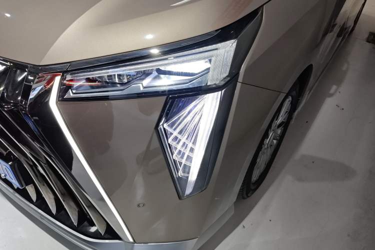 Used GAC Trumpchi M8 2023 Zongshi Series 400T Flagship Edition Left Front Headlight