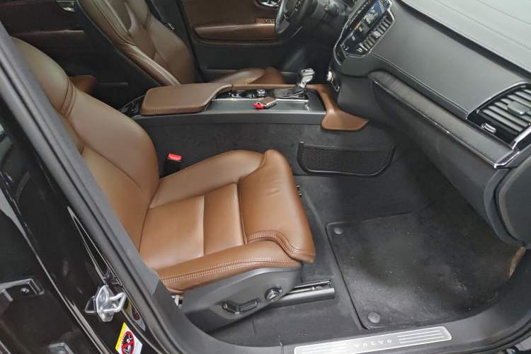 Used Volvo XC90 2020 Facelifted T6 Zhiya Luxury 7-Seater