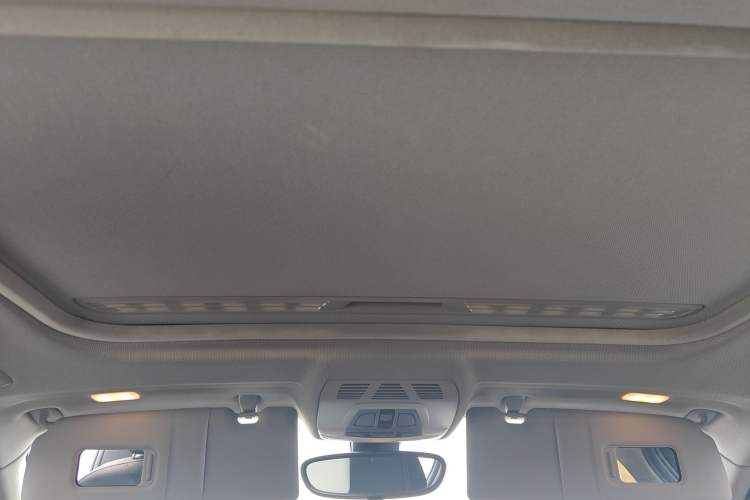 Used BMW 1 Series 2015 120i Sport Design Package Headliner