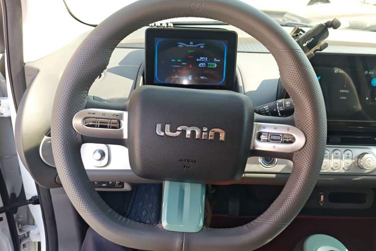 Used CHANGAN NEVO Lumin 2025 205km Refreshing Edition
