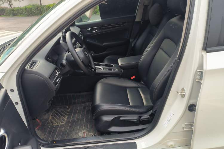 Used Honda Civic 2023 240TURBO CVT Dynamic Edition
