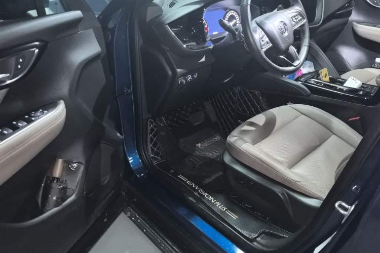 Used Buick Envision 2023 Encore Plus 652T Five-Seat Luxury Model
