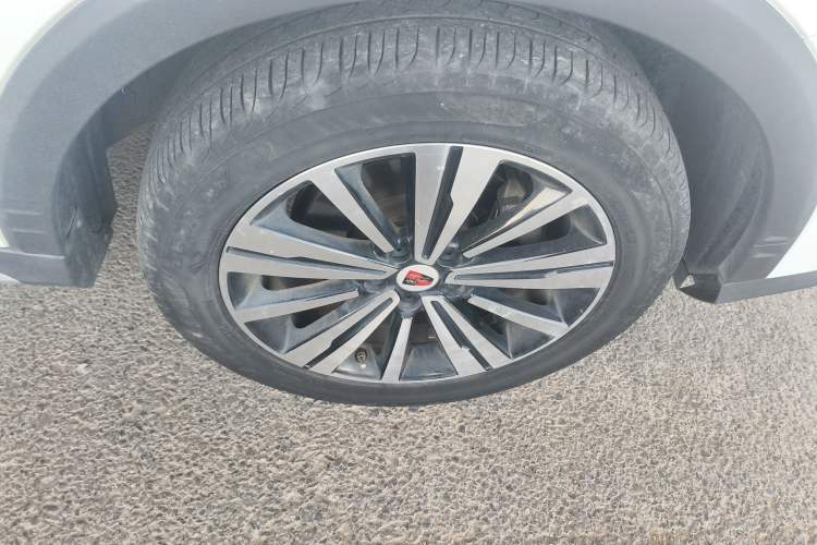 Used Roewe RX5 2020 20T Automatic 4G Connected Million Edition
