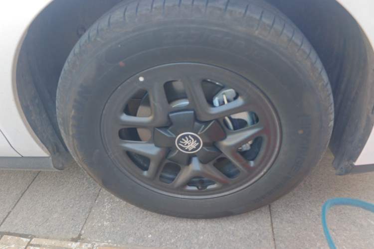 Used BYD Qin PLUS 2025 DM-i Smart Drive 55KM Leading Model