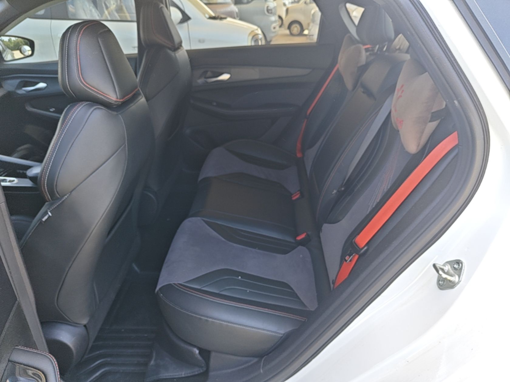 Geely Auto Binray 2022 Binrui COOL 1.5T DCT Electric Edition — снимка 20