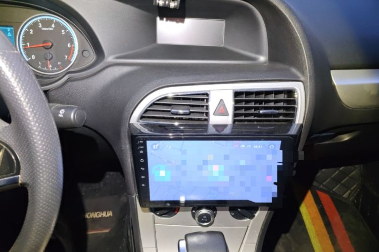 Used Brilliance H530 2017 1.6L Automatic Comfort Model Audio And AC Panel