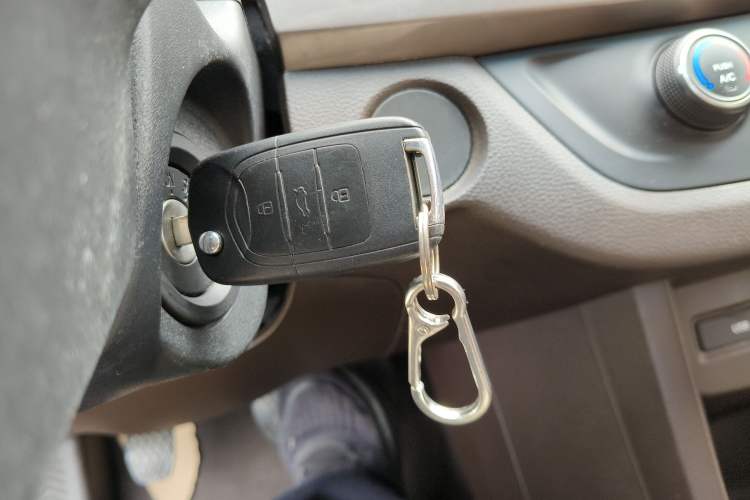 Used Baojun 310W 2017 1.5L Manual Comfort Version China V